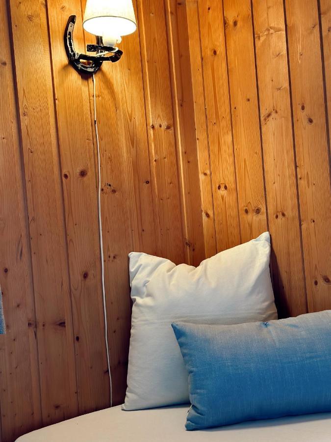 Loken Camping - Trivelig Og Idyllisk Ved Vannet Ξενοδοχείο Olden Εξωτερικό φωτογραφία