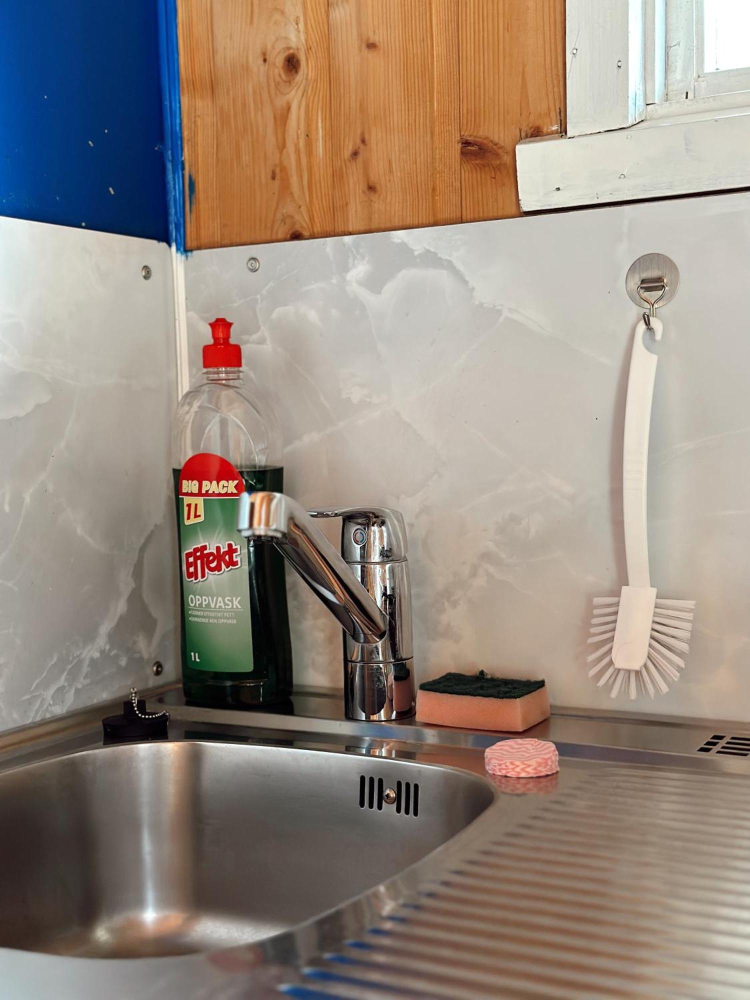 Loken Camping - Trivelig Og Idyllisk Ved Vannet Ξενοδοχείο Olden Εξωτερικό φωτογραφία